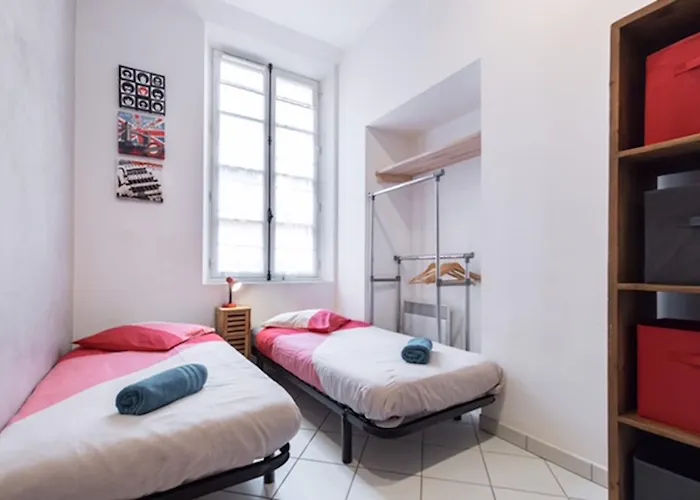 شقة Ste Reparate F4 Moderne, Design, Place Rossetti, Heart Old Town